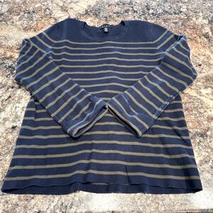 Women’s Tribal sweater